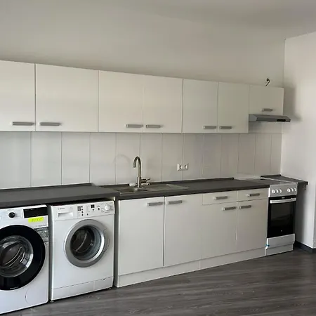 Monteur- Und Arbeiterunterkunft Adlerstrasse * Oberhausen-Rheinhausen