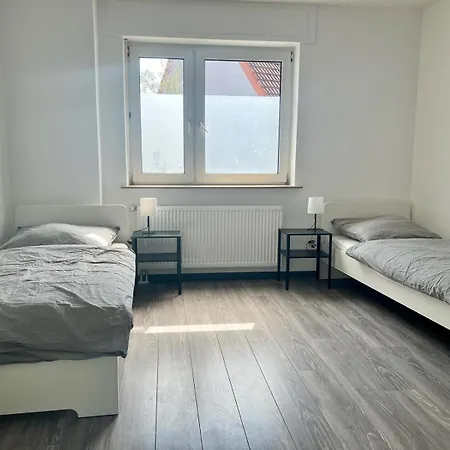 Guest house Monteur- Und Arbeiterunterkunft Adlerstrasse *